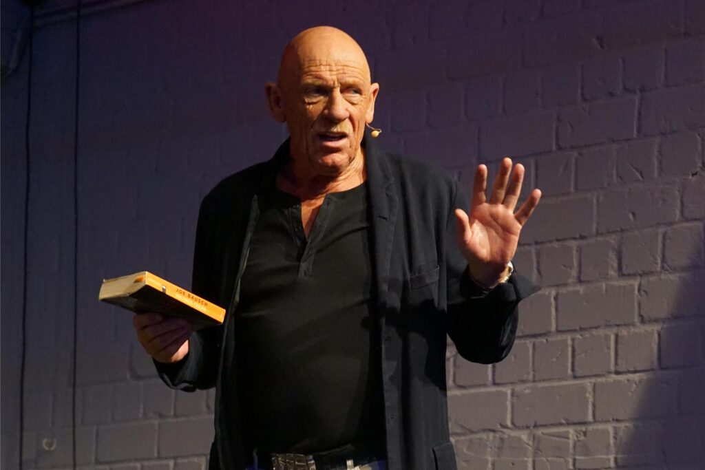 Joe Bausch ist eine beeindruckende Erscheinung. Joe Bausch ist eine beeindruckende Erscheinung.