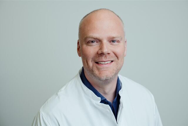 Dr. Lars Heining.