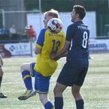 Kreisliga-B-Aufsteiger FC Frohlinde III hat durch ein 5:2 im Derby bei der Spvg Schwerin II den sechsten Sieg im achten Spiel gefeiert und ist neuer Dritter.