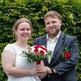 Laura (geborene Plötz) und Dominik Primus haben geheiratet.