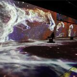 Auge in Auge mit einem galaktischen Nebel: In der Ausstellung „Kosmos“ bei „Phoenix des Lumières“ ist das kein Problem. Unser Tipp der Woche für Paare aus Dortmund und Unna.