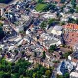 Die Innenstadt und der Marktplatz von Waltrop aus der Luft.