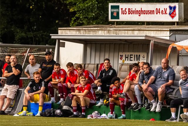Die Oberliga-Fußballer des TuS Bövinghausen haben einen neuen Trainer.