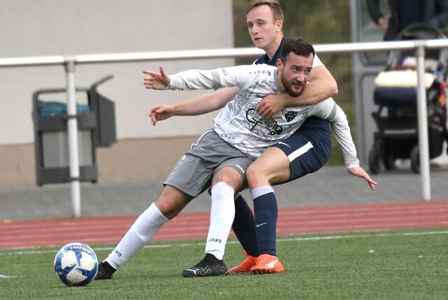In der Kreisliga B lief der VfR Rauxel (7.) lange Zeit einem 0:1 gegen Eintracht Ickern II (10.) hinterher und kam noch zu einem 1:1.