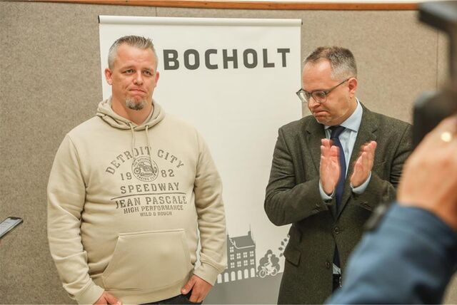Patrick Wenning (links), Sprecher der Bürgerinitiative, undBürgermeister Thomas Kerkhoff