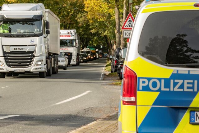 Nach einem Verkehrsunfall auf der Moltkestraße in Lünen am Montag (23. Oktober) ist ein Radfahrer aus Waltrop gestroben.