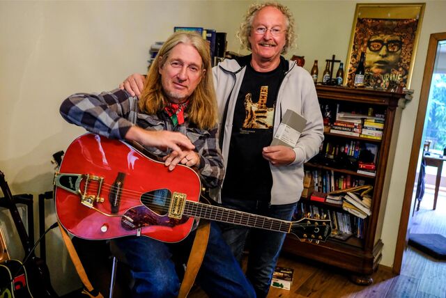 Musiker Eddie Wagner und Volker Pigors, früherer Musikvideo-Produzent aus Recklinghausen.
