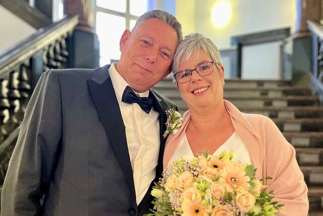 Andrea Hanke und Michael Buschhoff aus Dortmund haben im Standesamt geheiratet.