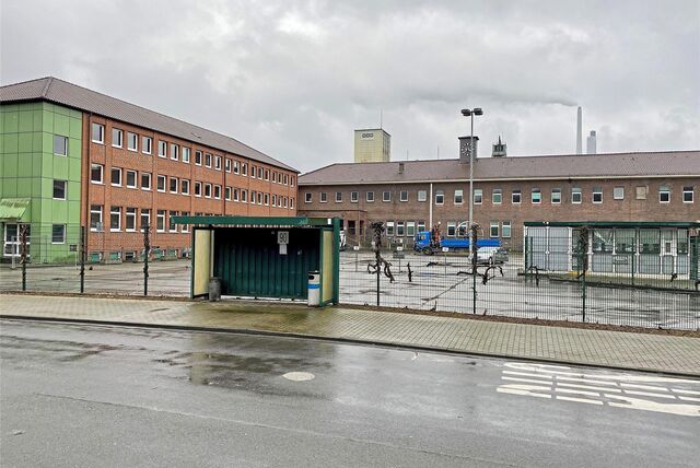 In der Stadtverwaltung Marl, hier das Stadthaus 1 auf dem Gelände der ehemaligen Schachtanlage Auguste Victoria 3/7, wurde gerechnet. Jetzt liegt ein Haushaltsentwurf vor, der genehmigungsfähig ist.