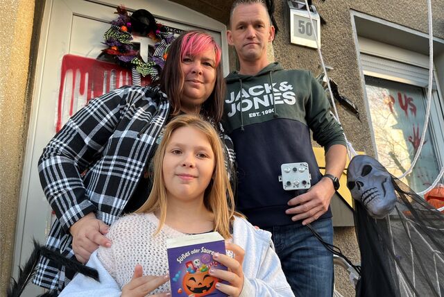 Stand Freitagabend (3.11.) konnte Familie Richter, zu der neben Melanie, Michael und ihrer Tochter Lea auch Sohn Fynn gehört, 715 Euro an Spenden sammeln.
