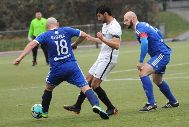 Im Jahr 2018 war BW Baukau (blaue Trikots) noch Gegner von Eintracht Ickern II.