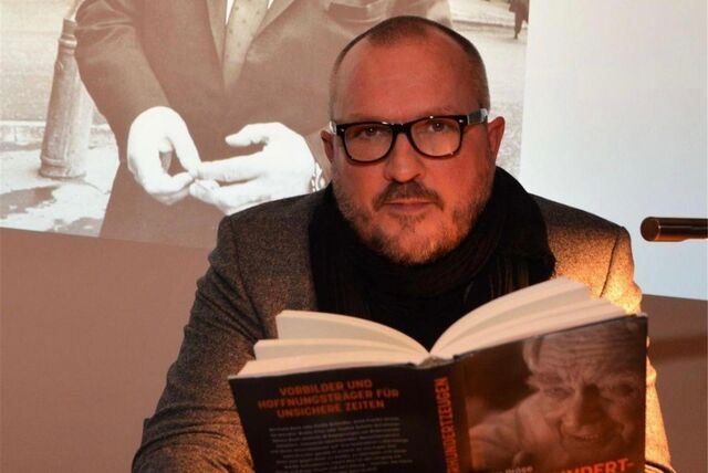 Der Autor und Journalist Tim Pröse hält am 7. November eine Lesung in der Stadtbücherei in Haltern.