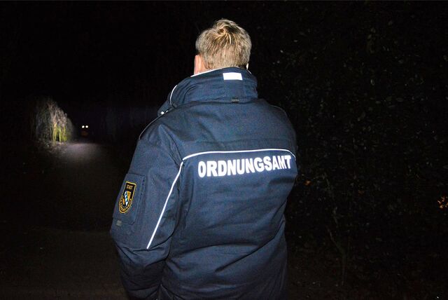 In Oer-Erkenschwick ist ein kommunaler Ordnungsdienst im Einsatz und überwacht unter anderem Angsträume.