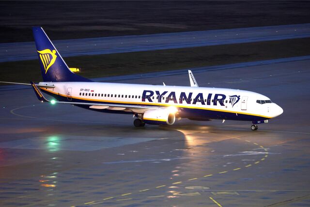 In einer Ryanair-Maschine starb am Mittwoch eine Frau.