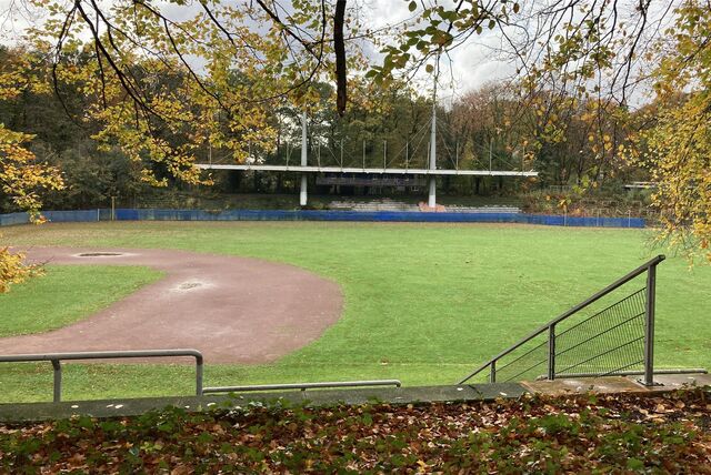 Die Tribüne des Jahnstadions.