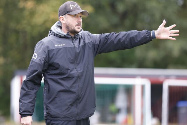 Marc Woller führte mit dem SSV Mühlhausen beim FC Roj, musste dann aber eine Niederlage hinnehmen.