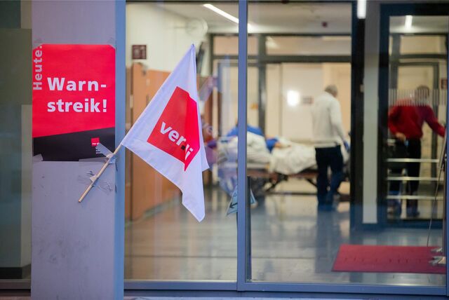Wieder sind Beschäftigte in Krankenhäusern zu Streiks aufgerufen.