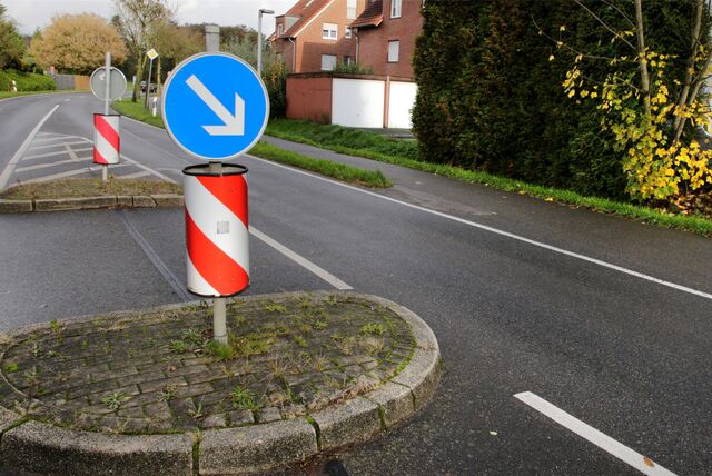 Die Lavesumer Straße wird ab der Einmündung Adalbert-Stifter-Straße gesperrt.