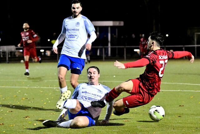 Spieler im Zweikampf