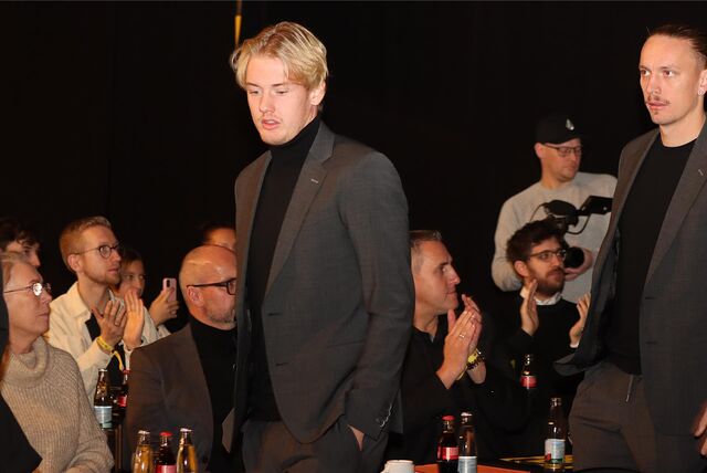 Julian Brandt während der Mitgliederversammlung.