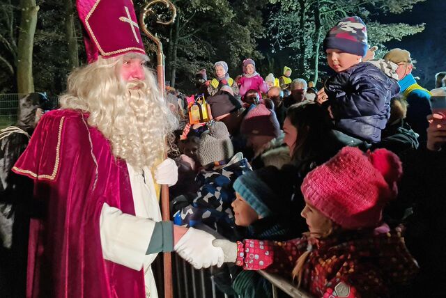 Am Anleger „Seestern“ wird der Nikolaus traditionell in der Halterner Innenstadt erwartet.