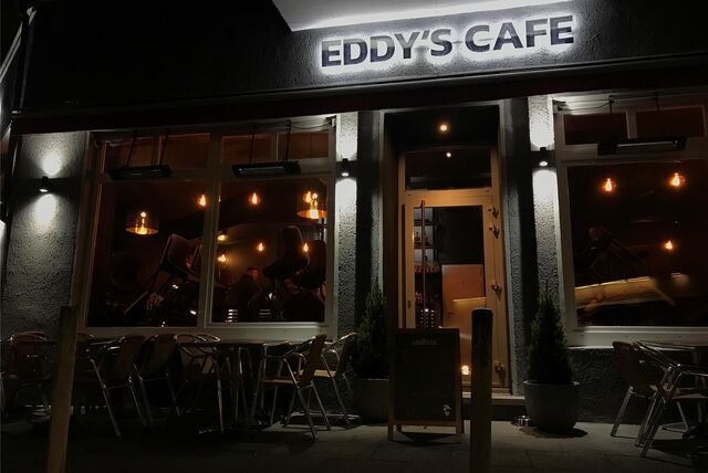 Im ehemaligen Taormina an der Ecke Neuer Graben/Liebigstraße öffnete kurz vor dem Jahreswechsel 2022/23 Eddy’s Cafè.
