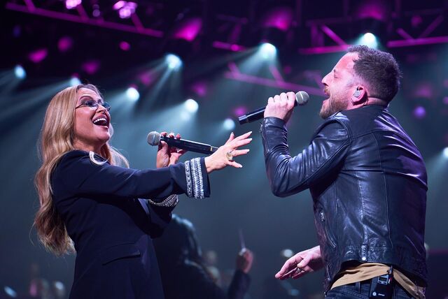 Bei der „Night of the Proms“ sangen sie auch im Duett: Anastacia und James Morrison.