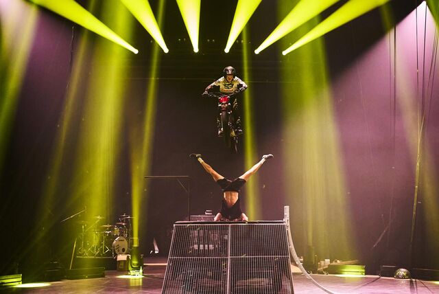 Der Zirkus Flic Flac steckt in den letzten Proben für seine Premiere in Dortmund.