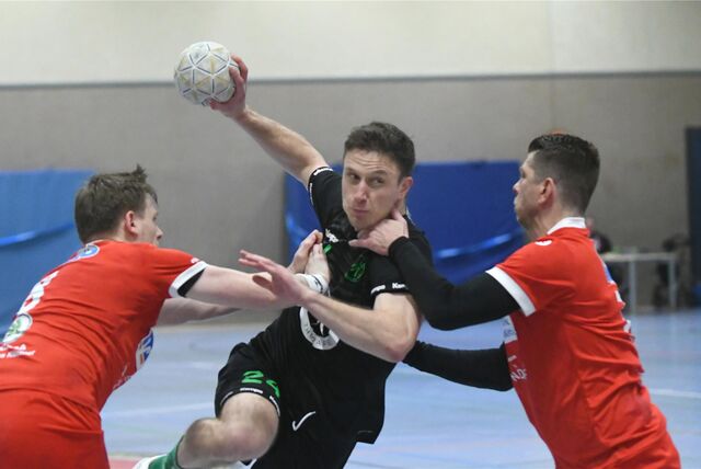 Im vorletzten Spiel des Jahres 2023 unterlag die HSG Rauxel-Schwerin dem neuen Landesliga-Spitzenreiter SV Westerholt mit 20:32 (7:14).