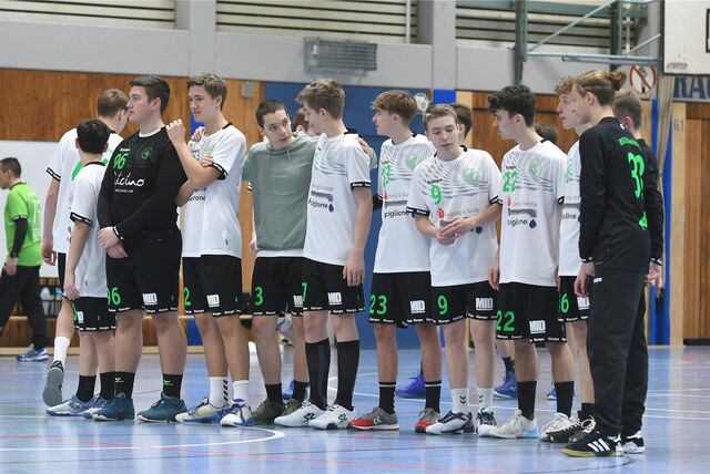 Die B-Jugend-Handballer HSG Rauxel-Schwerin (5.) mussten sich im Bezirksliga-Duell dem Tabellenzweiten ASC Dortmund 09 mit 23:26 (7:16) geschlagen geben.