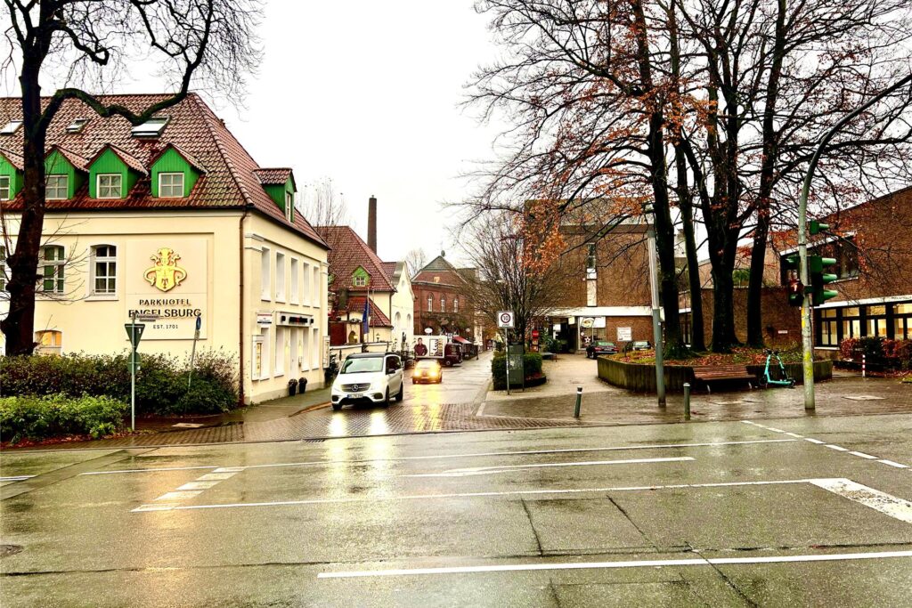 Blick vom Herzogswall in die Augustinessenstraße 