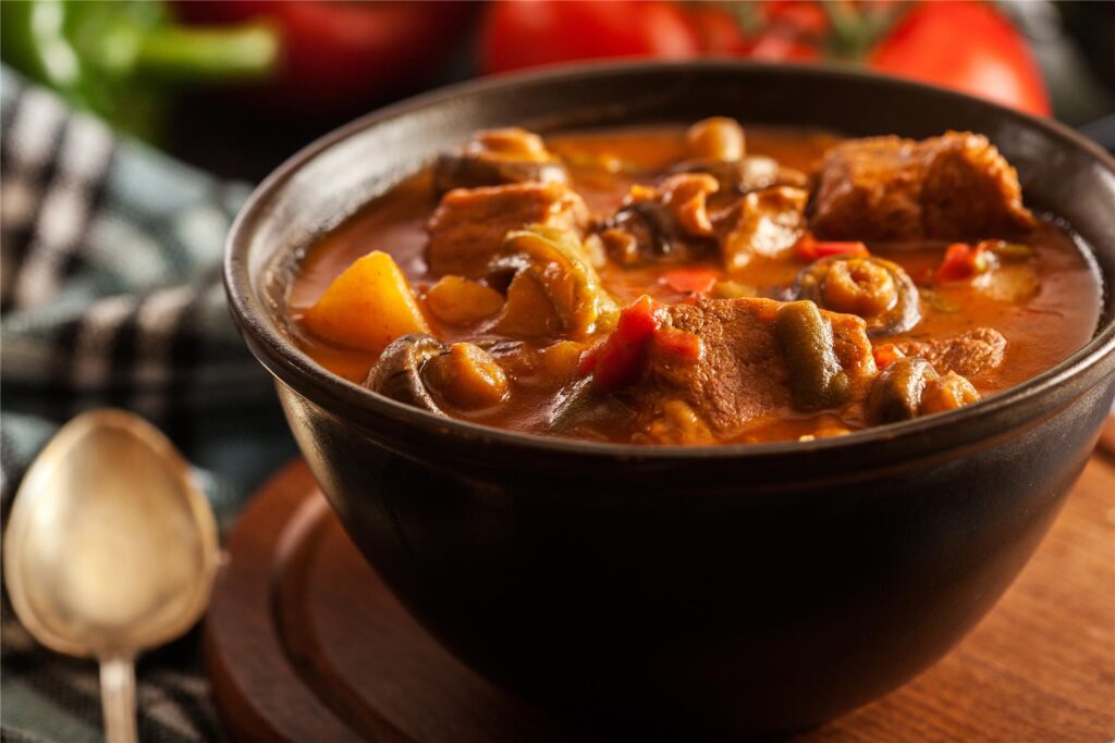 gulaschsuppe gulaschsuppe