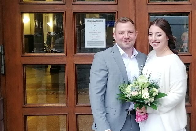 Brautpaare in Dortmund Hochzeit Standesamt Rathaus Trauung standesamtlich