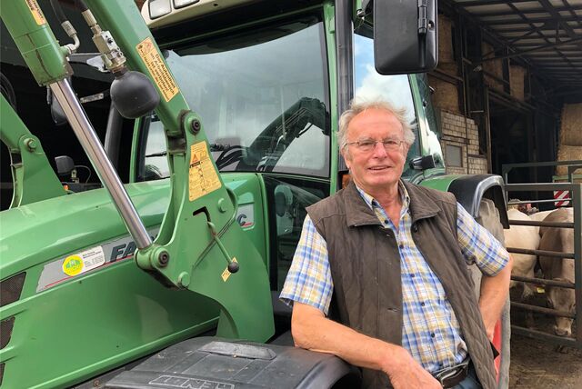 Landwirt Hans Wilhelm Baukloh ist auf seinen Traktor angewiesen. Ein Aus des Agrardiesel träfe ihn – wie auch andere Dortmunder Landwirte – hart