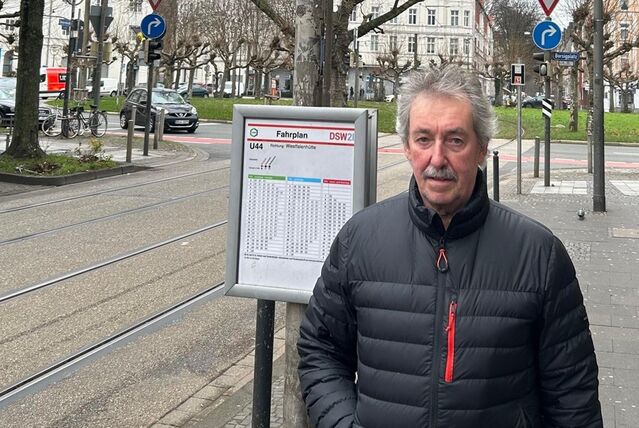 Franz-Josef Ingenmey fordert mehr Tempo beim barrierefreien Umbau der Bahn-Haltestellen am Borsigplatz.