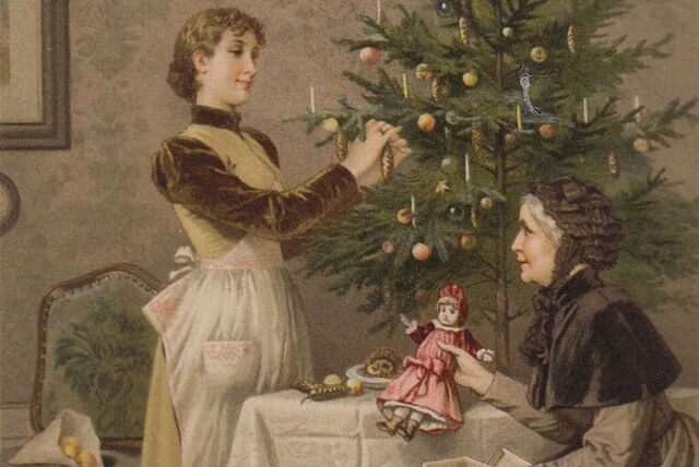 Historisches Szene: Zwei Frauen am geschmückten Weihnachtsbaum