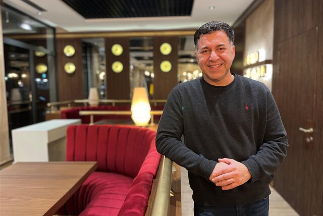 Der Koch Erkan Com leitet das Steakhaus „BeyMen“ am Dortmunder U.