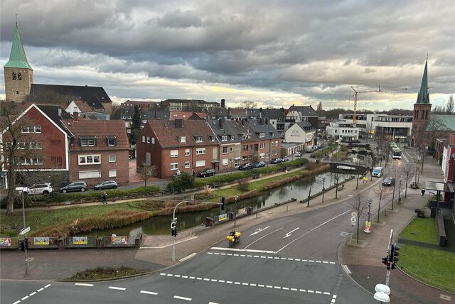 Trotz des lang anhaltenden Regens in den vergangenen Wochen ist die Wall- und Grabenanlage in der Dorstener Altstadt nicht übergelaufen.