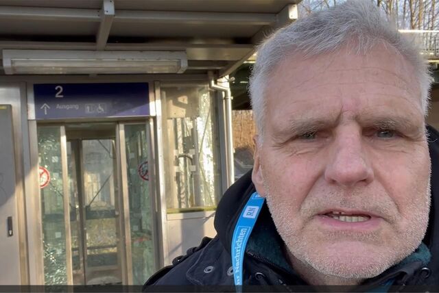 Reporter Andreas Schröter berichtet vom Bahnhof Scharnhorst.