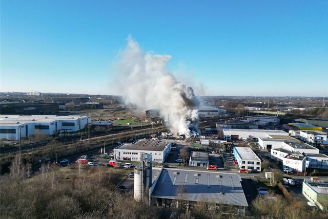 Rauchwolke über den Dechenstraße in Dortmund