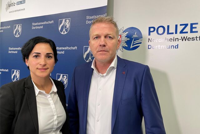 Staatsanwältin Gülkiz Yazir und Erster Kriminalhauptkommissar Gregor Schmidt ermitteln zu ungeklärten Mordfällen.