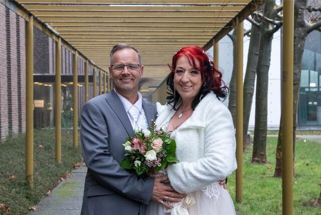 Anita (geborene Schulte) und Dirk Breilmann haben sich getraut. Auf dem Standesamt zu Castrop-Rauxel tauschten sie die Ringe.