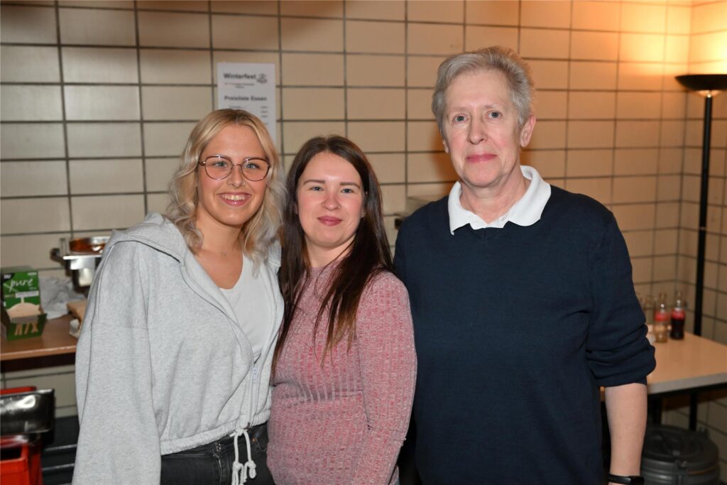 Beim Winterfest der Feuerwehr Polsum feierten alle Generation in der ausverkauften Mehrzweckhalle an der Bartholomäusschule mit der Band Splash eine beschwingte italienische Nacht.