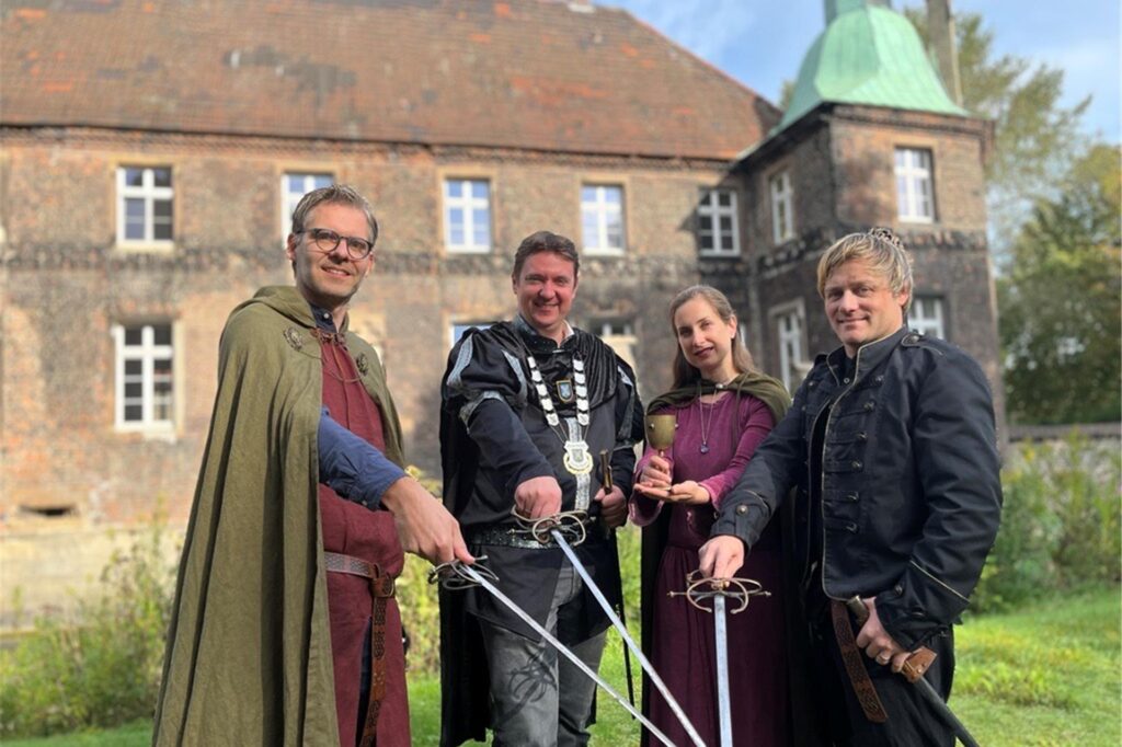 Ein Mittelaltermarkt fand 2023 erstmals in Castrop-Rauxel statt und überzeugte. Deshalb soll das Format in 2024 wiederholt werden. Ein Mittelaltermarkt fand 2023 erstmals in Castrop-Rauxel statt und überzeugte. Deshalb soll das Format in 2024 wiederholt werden.