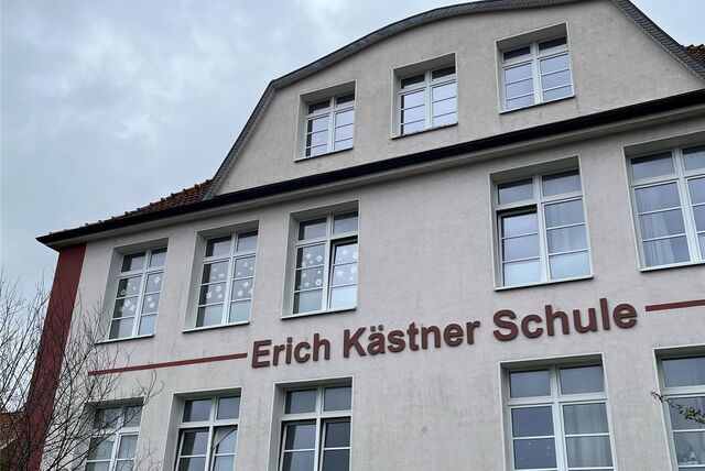 Die Erich-Kästner-Schule in Haltern von außen