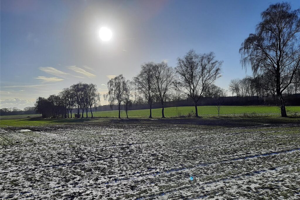 Dieses Foto gelang Brigitte Hartwich bei ihrem Winterspaziergang durch die Lembecker Heide. Dieses Foto gelang Brigitte Hartwich bei ihrem Winterspaziergang durch die Lembecker Heide.