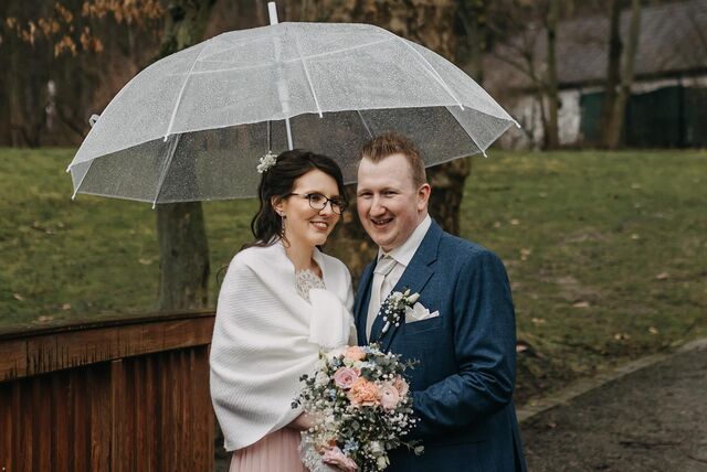 Die Fotos zur Hochzeit machten Victoria Trame und Tobias – damals noch – Staack vor der Trauung. Da sei von Nervosität noch keine Spur gewesen.