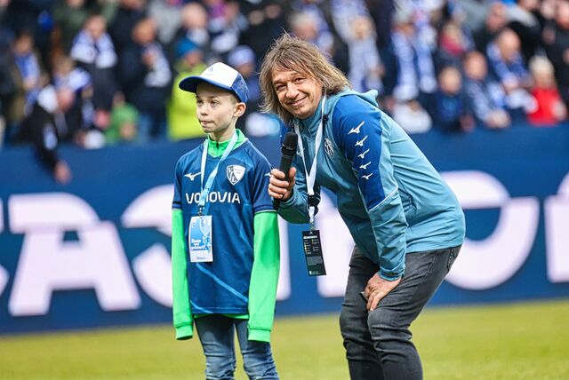 Michael Wurst, Ex-Coach des FC Frohlinde und des FC Castrop-Rauxel, ist Stadionsprecher beim VfL Bochum.
