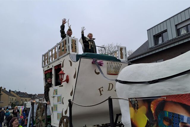 Dorstener Rosenmontagszug
