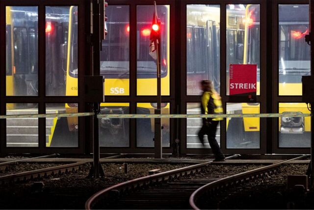 Die Gewerkschaft Verdi hat für Freitag ganztägige Warnstreiks im öffentlichen Personennahverkehr in fast allen Bundesländern angekündigt.